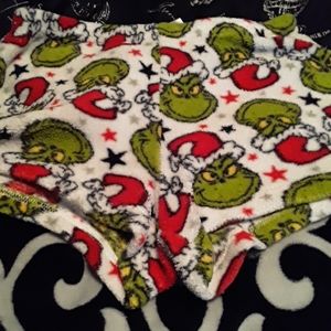 Grinch shorts